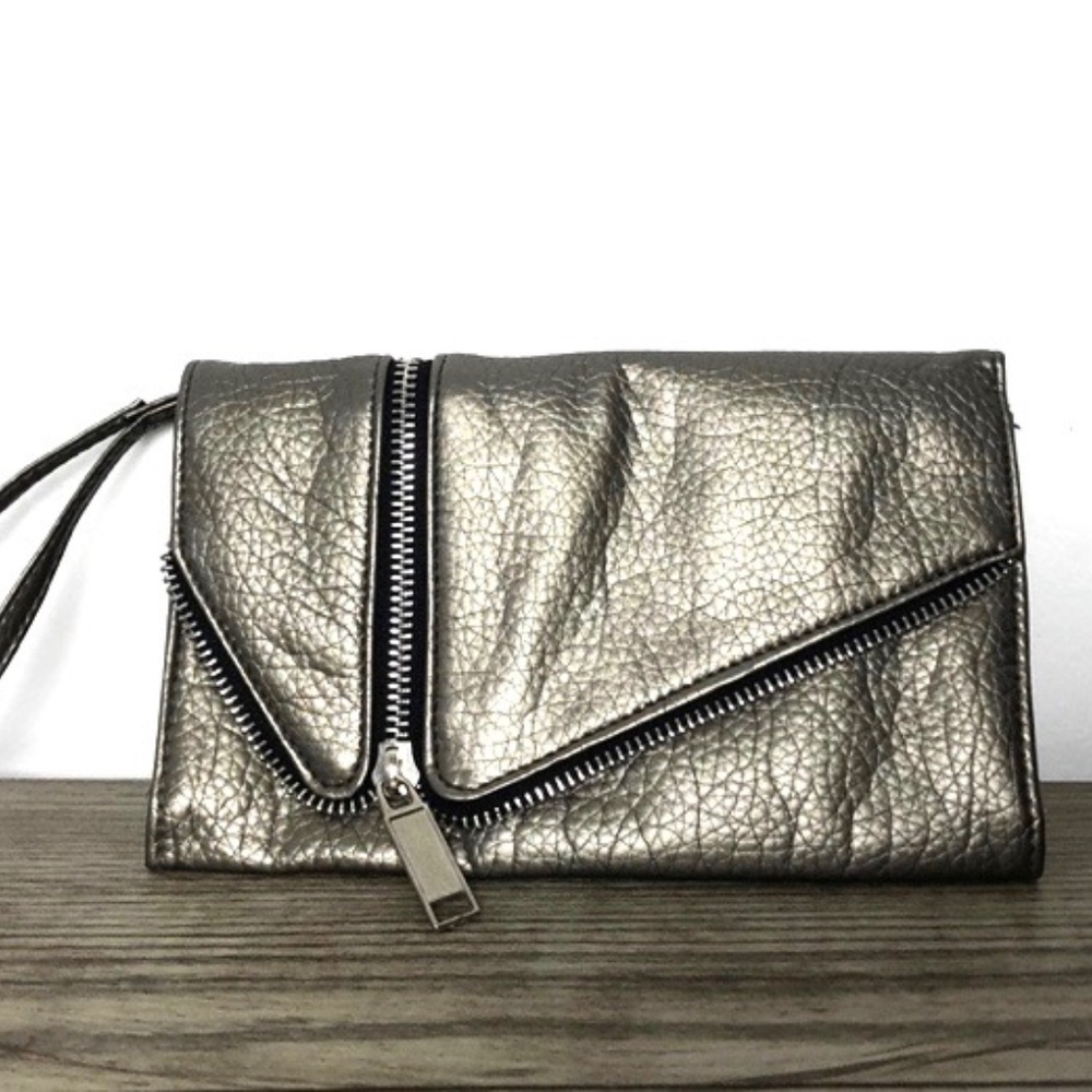 Vintage Metallic Silver/Gold Wristlet Clutch